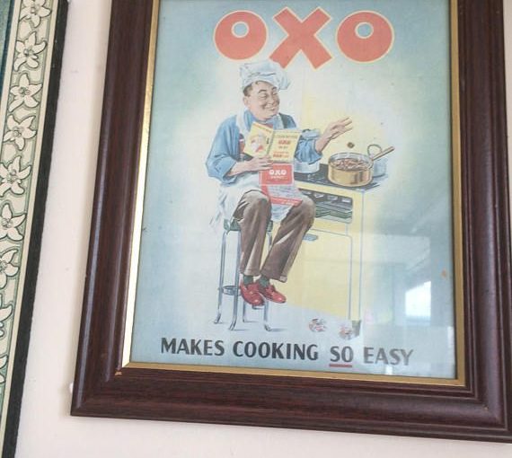 การทำสำเนากรอบของโฆษณา Oxo ในทศวรรษที่ 1930 มาตรการ 37×30 ซม. ยินดีต้อนรับสู่ WeLove …